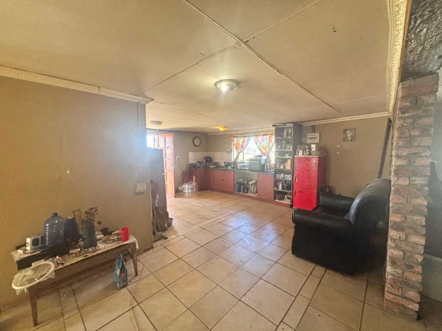 10 Bedroom Property for Sale in Olive Hill Free State